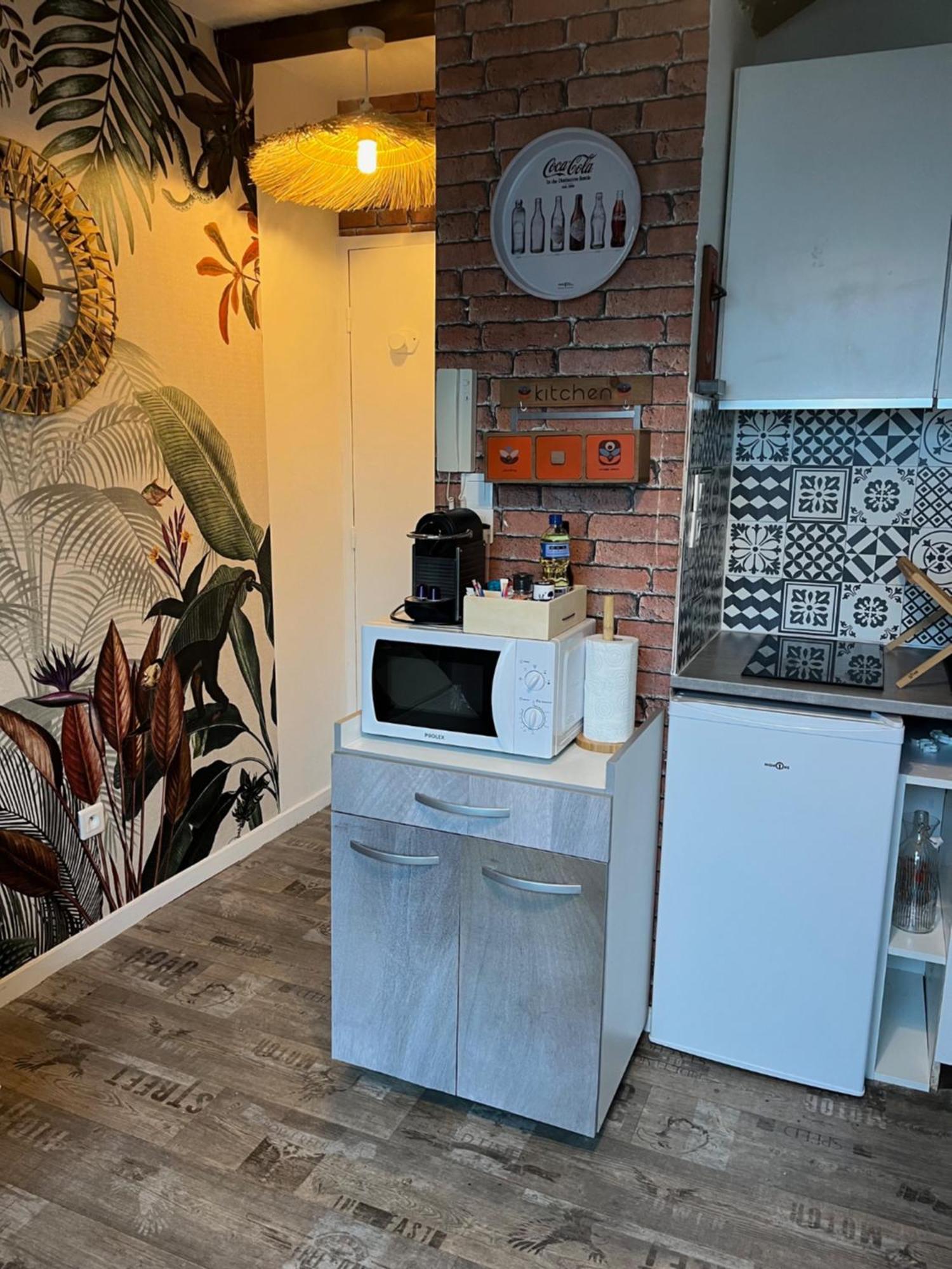 Le Bali Lägenhet Besançon Exteriör bild